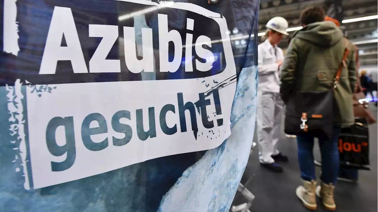 Zu wenig Plätze oder zu wenig Bewerber?: Berliner Senat und IHK streiten um die Ausbildungsumlage