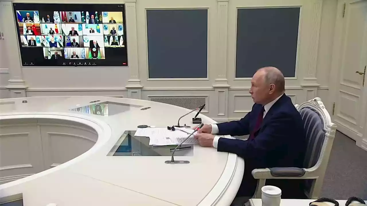 Путин заявил, что россияне единым фронтом выступили против попытки мятежа