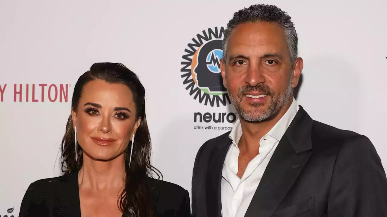 'RHOBH' Star Kyle Richards Slams 'False Stories' After Shocking Seperation Announcement