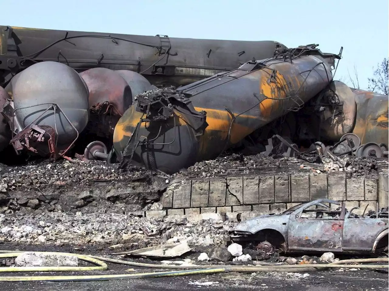 Lac-Megantic mayor, residents fear 'monster trains' will bring another rail disaster