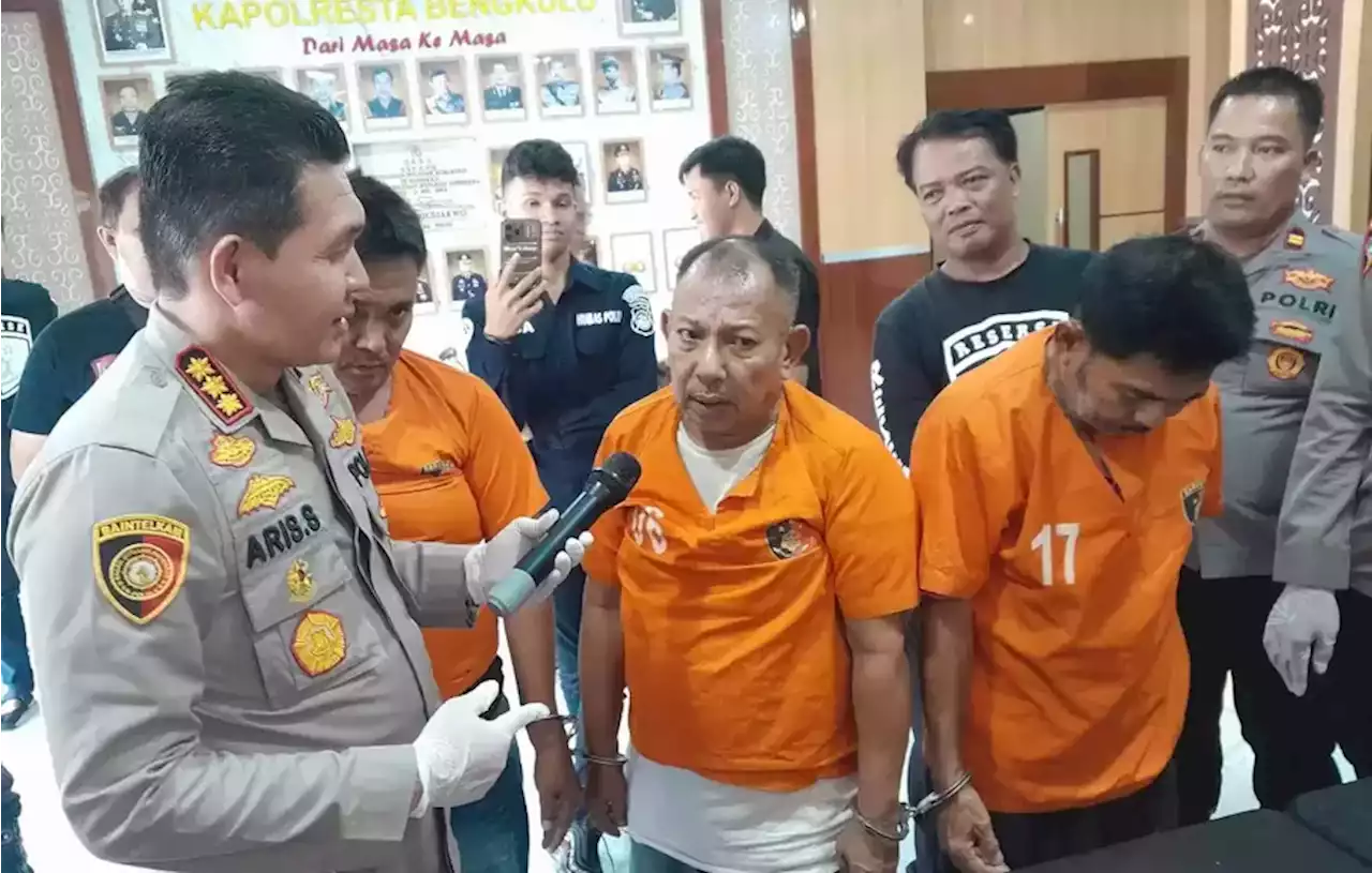 Tiga Orang Pelaku Hipnotis Merah Delima Ditangkap Polisi