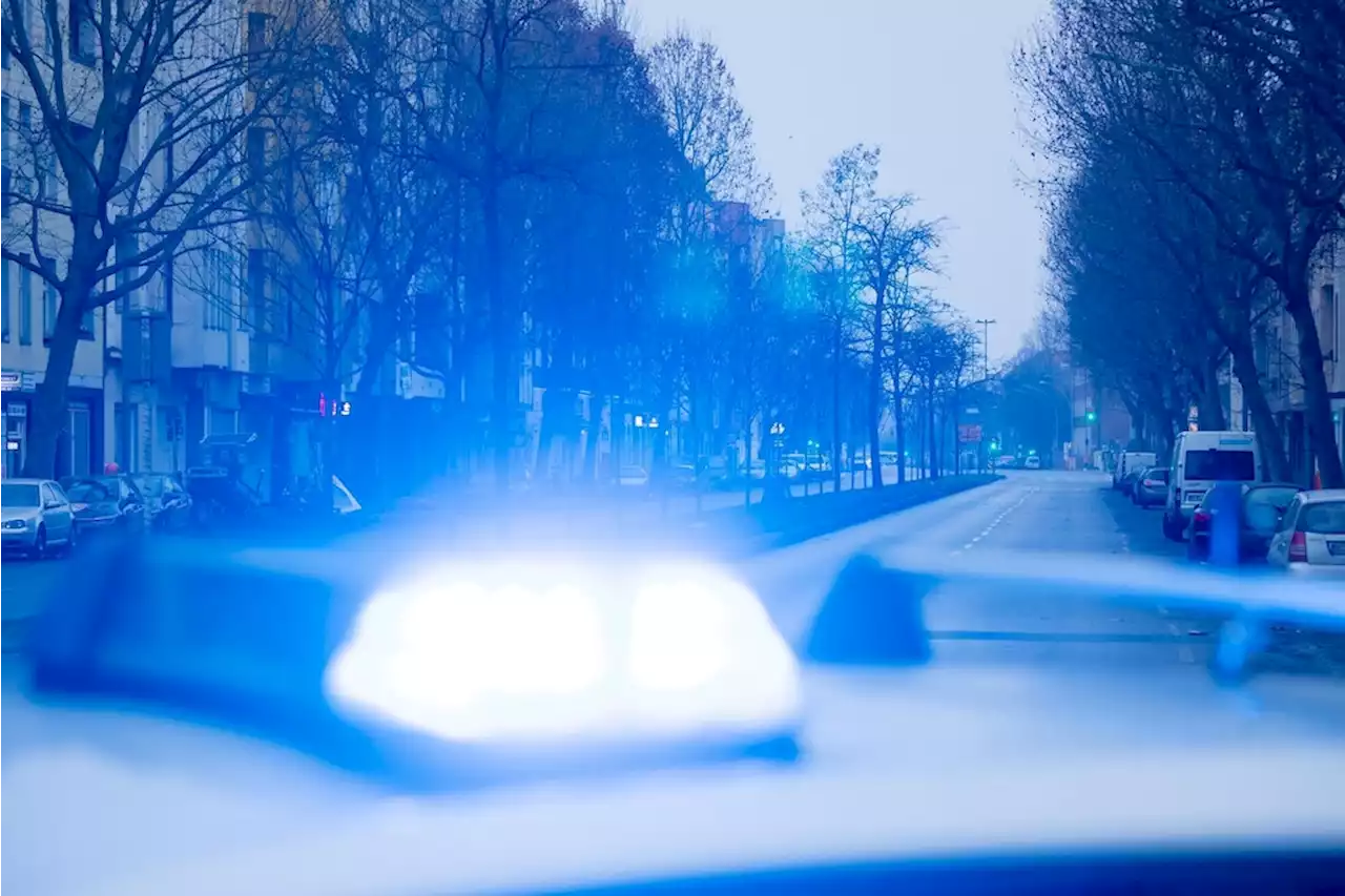 Gesundbrunnen: Mann schießt mit Luftdruckpistole von Balkon