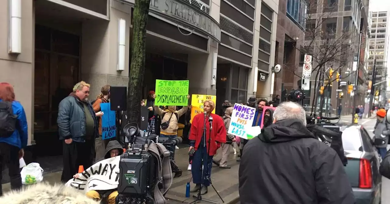 Outrage after residents of hotel-turned-shelter in Toronto evicted on short notice