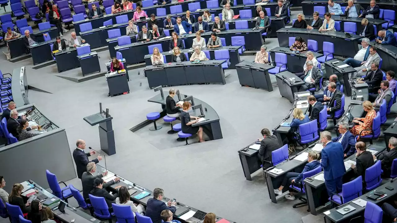 Hektik im Bundestag vor der Sommerpause, aber warum ist sie so lang?