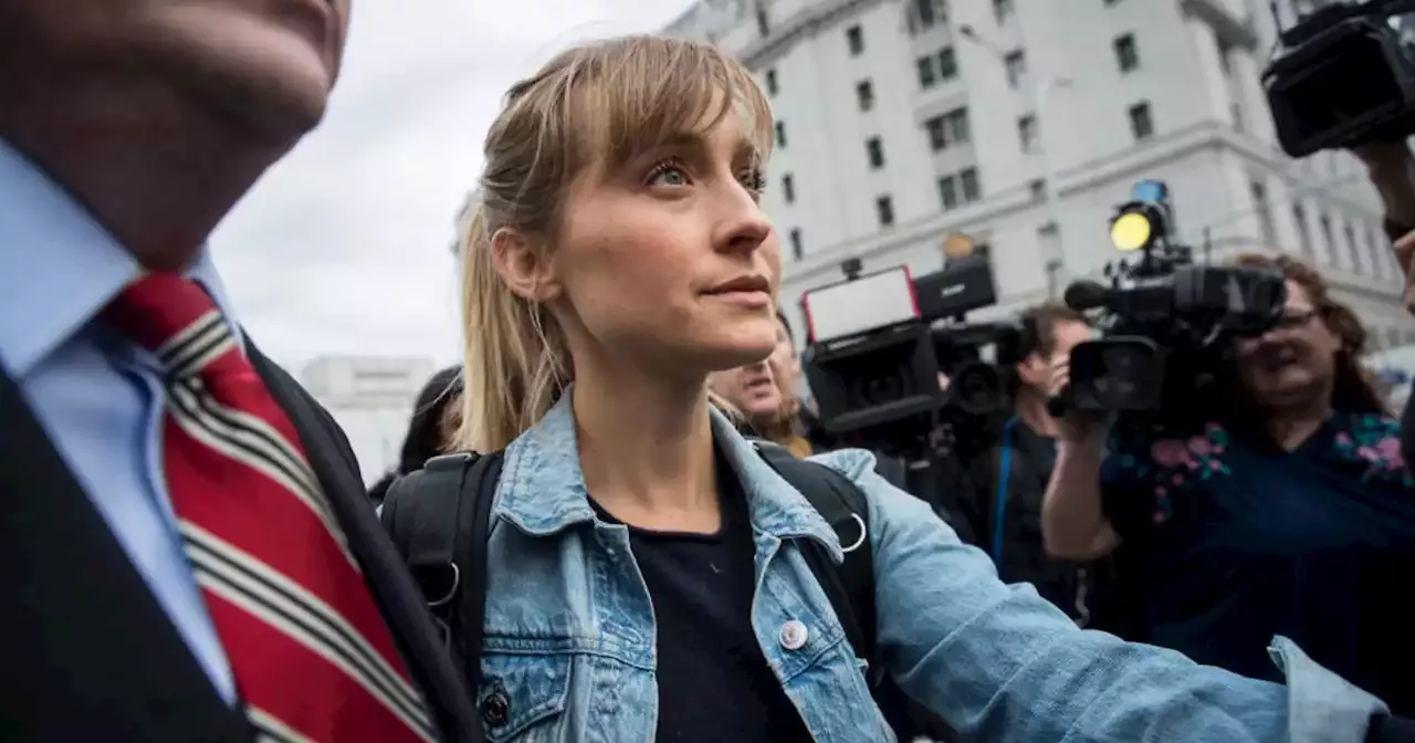 Smallville Actor Allison Mack Released From Prison For Her Role In Alleged Sex Cult Nxivm 3103