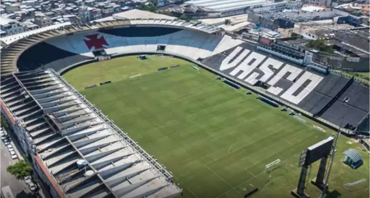 STJD aplica multa e proíbe torcida em 4 jogos do Vasco em São Januário