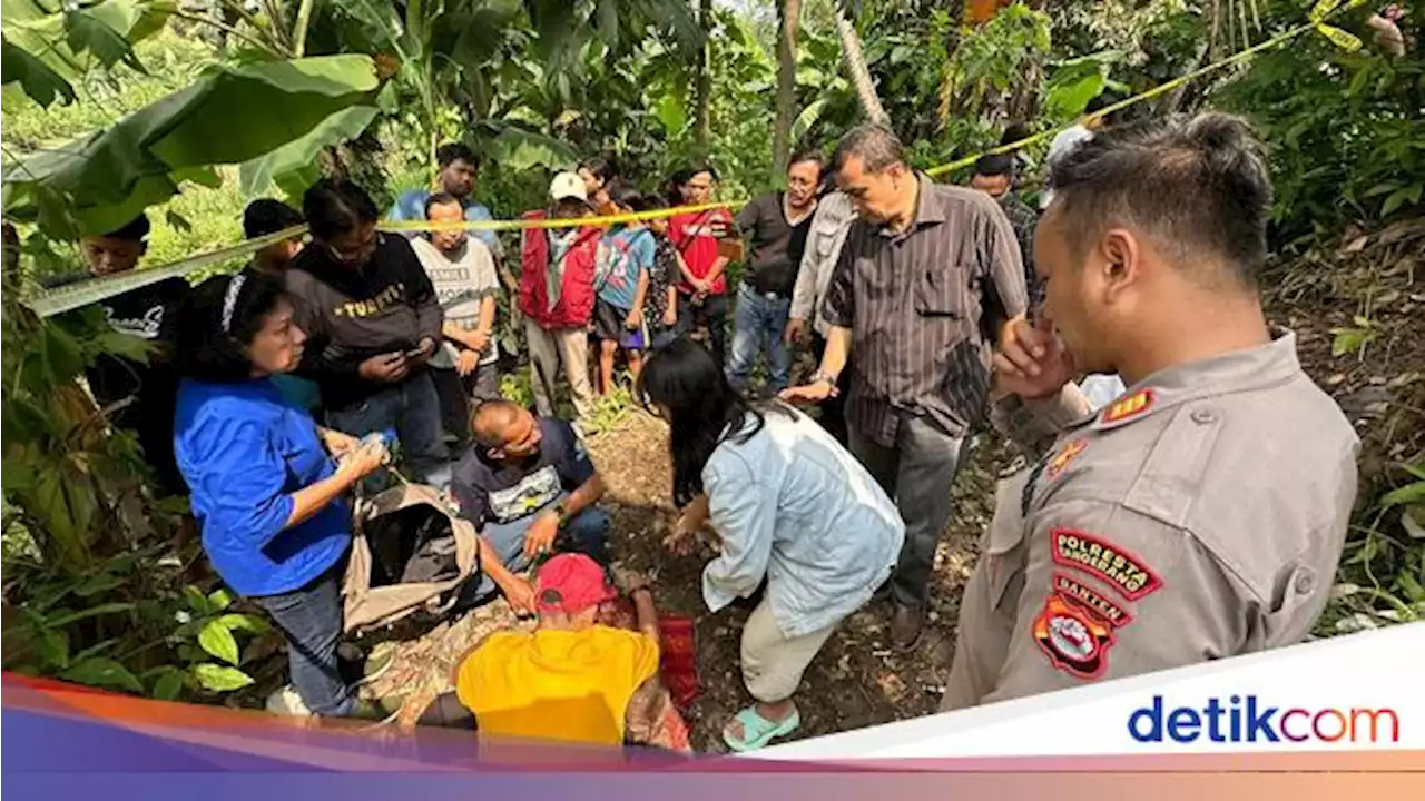 Hendak Dibawa ke Medan, Kerangka Manusia Jatuh dari Mobil di Tol Cikupa