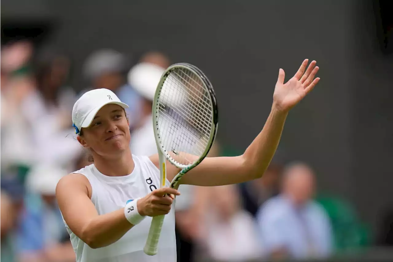 Superb Swiatek surges into 3rd round of Wimbledon