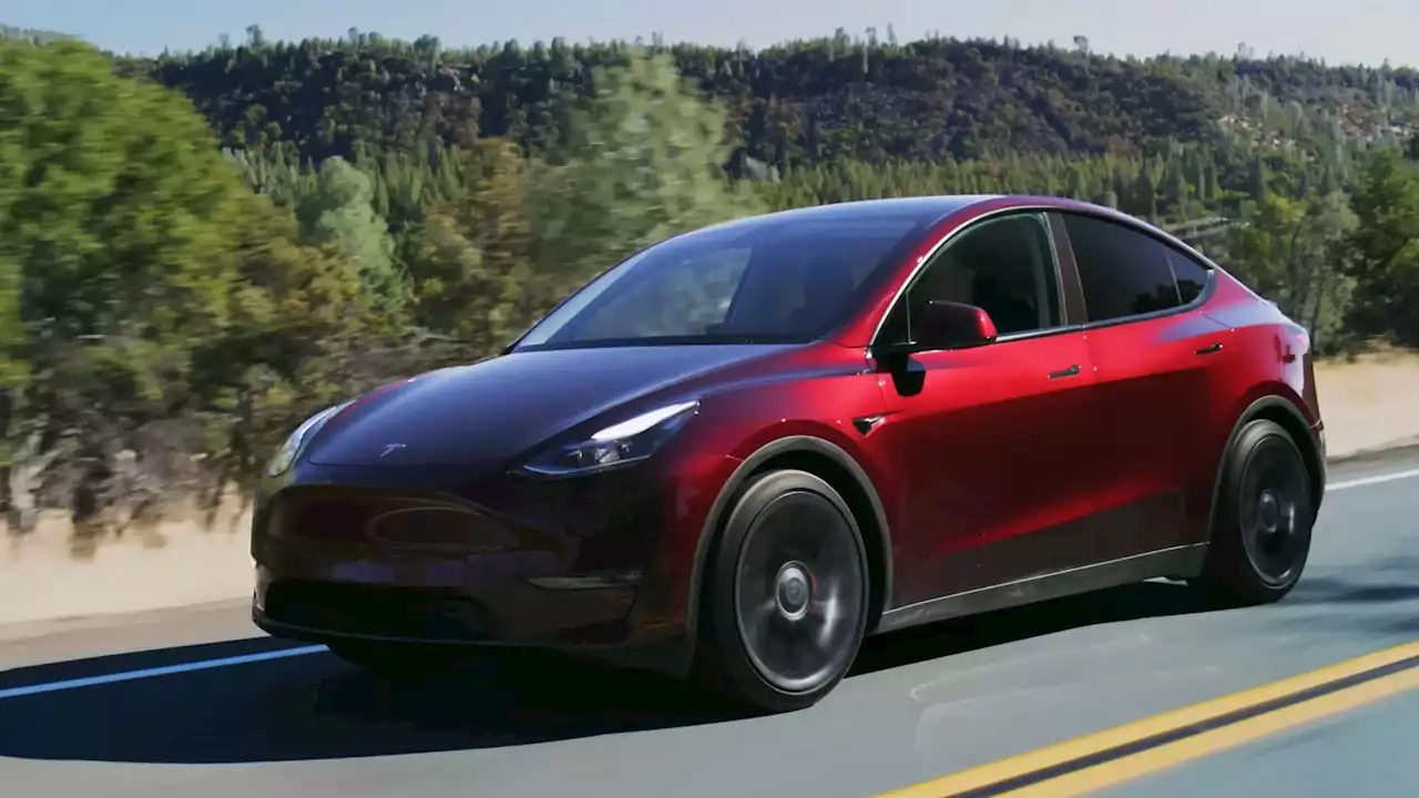 German-Made Tesla Model Y RWD Now Available In Midnight Cherry Red, Quicksilver