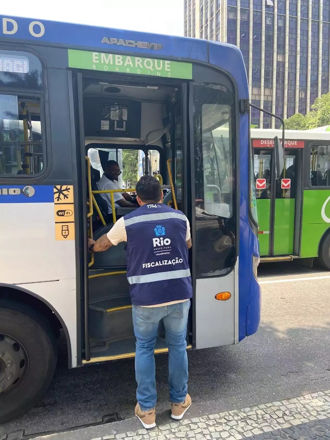 Prefeitura corta subsídios de ônibus em mau estado de conservação