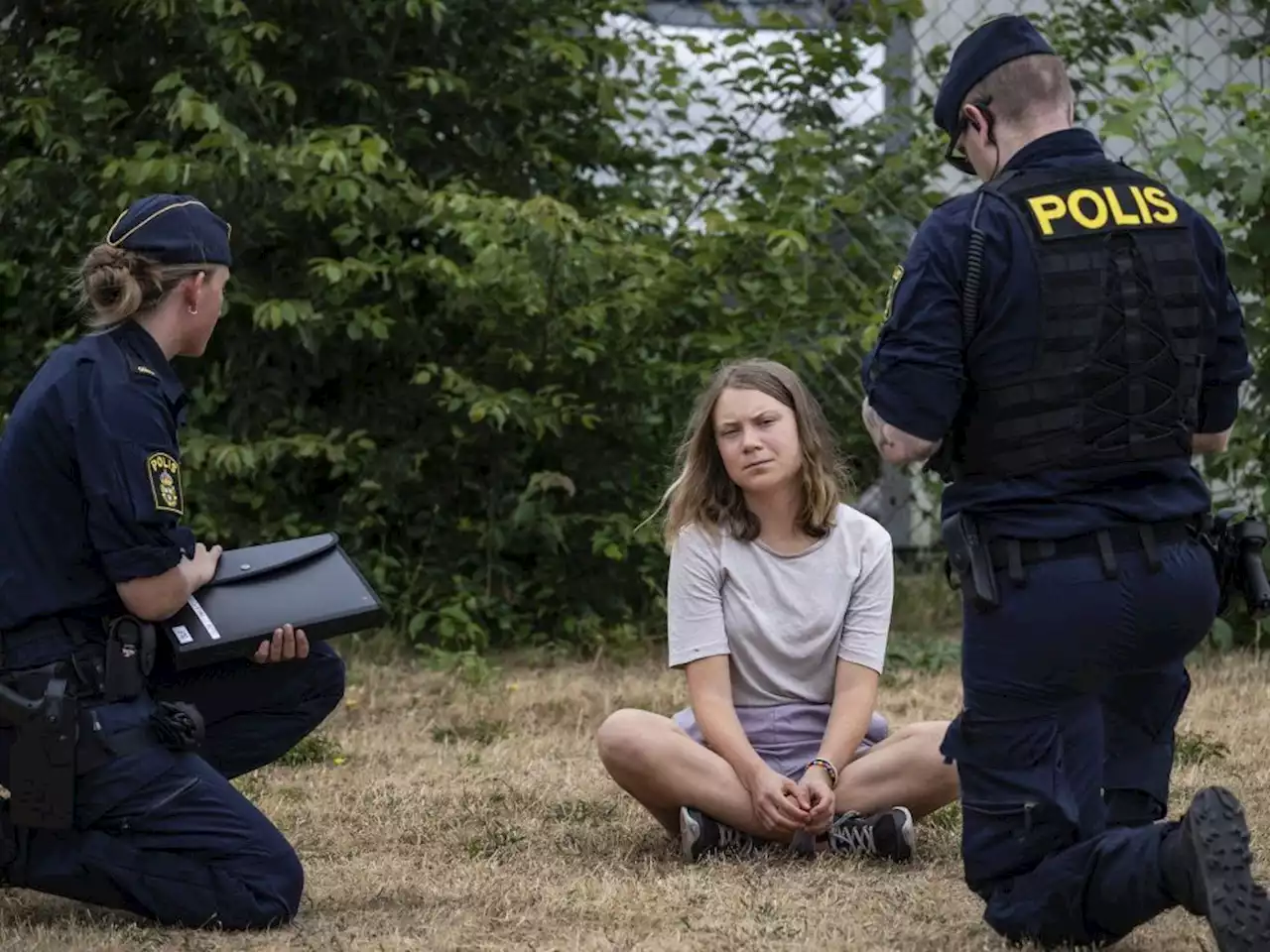 Greta Thunberg charged with disobeying law enforcement during climate protest