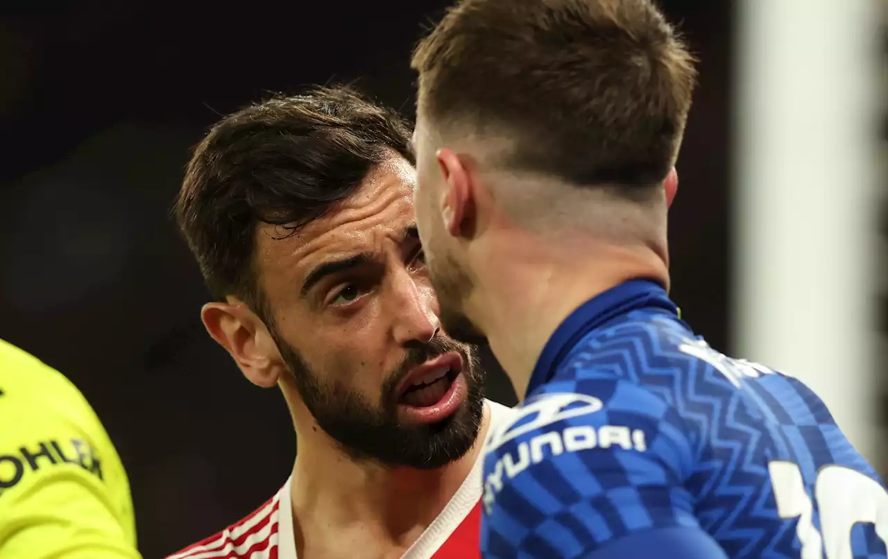 Fernandes uses fight with Mount to welcome new teammate to Man United