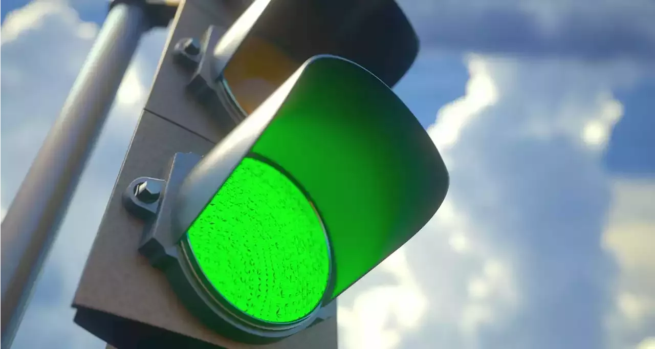 Vodacom To Help Keep Traffic Lights On During Load Shedding Techcentral