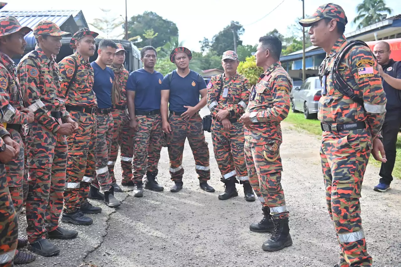 Operasi SAR dua lagi mangsa kepala air dibantu unit penyelam