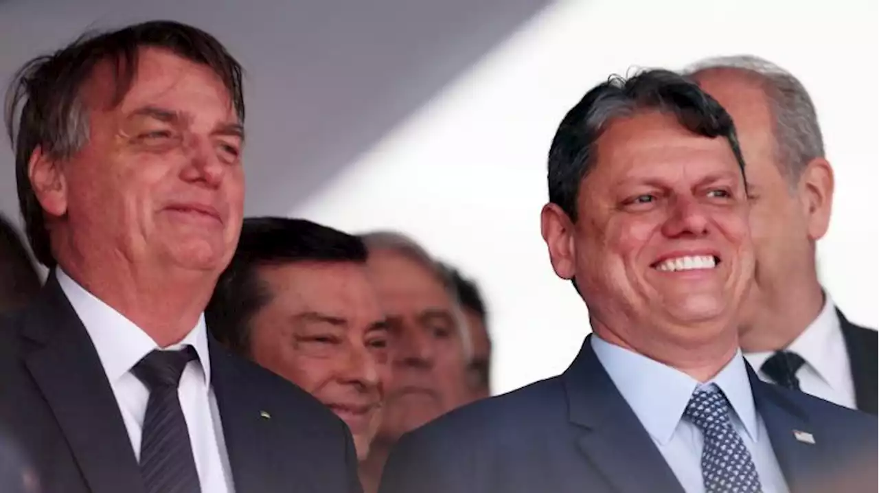 Tarcísio deve se encontrar com Bolsonaro por apoio do PL à reforma tributária, diz agência