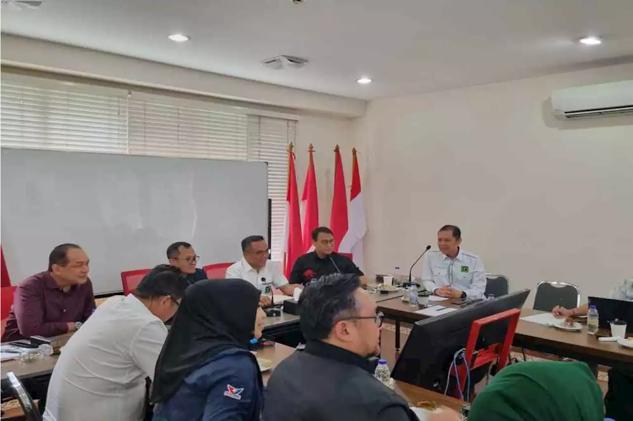 Elite Parpol Koalisi PDIP Bertemu di Rumah Aspirasi Relawan Ganjar Pranowo