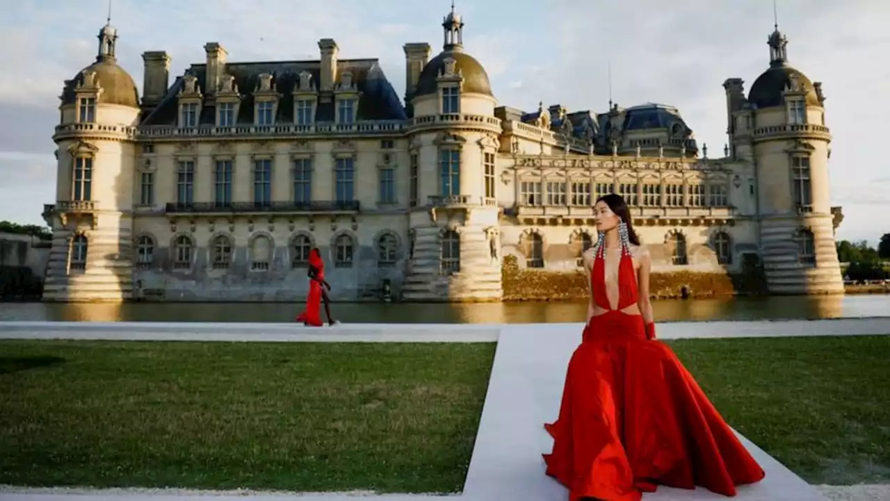 Valentino takes modern haute couture lineup to Chateau de Chantilly