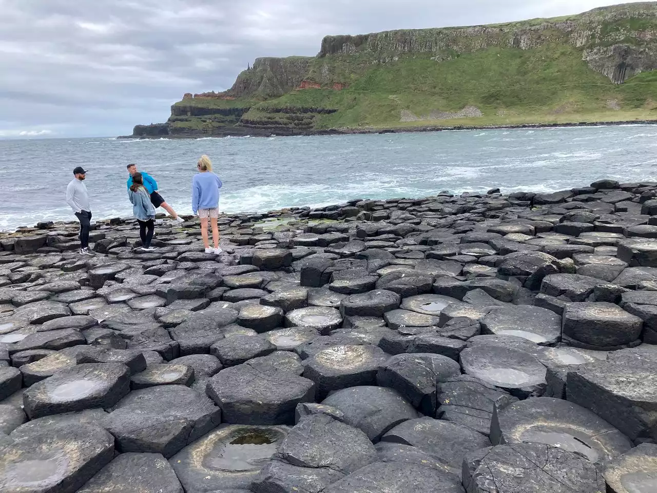 48 hours in Northern Ireland: Giant’s Causeway, Titanic museum, Belfast black cab tour