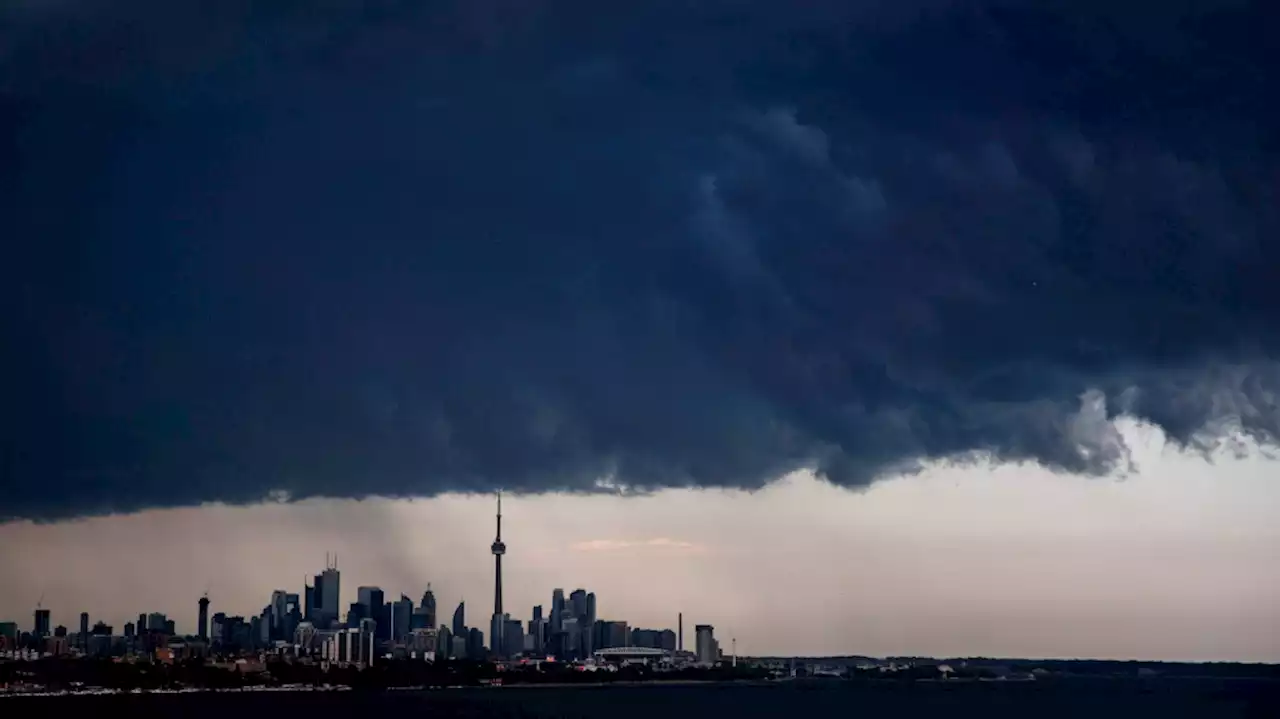 Severe thunderstorm watches, warnings issued for GTA