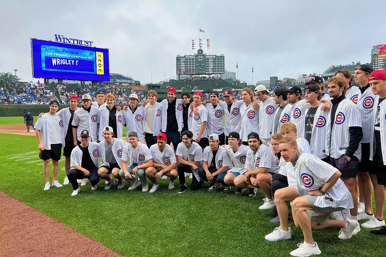 Boxing, breathing and comedy: Blackhawks host unorthodox development camp