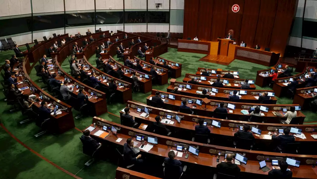 Hongkong: Neues Gesetz beschränkt Wahlen von Bezirksräten