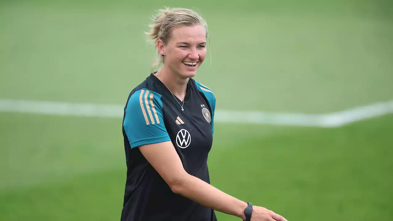 Frauen-WM - DFB-Kapitänin Alexandra Popp über Frauenfußball: 'Nahbarer als die Männer'