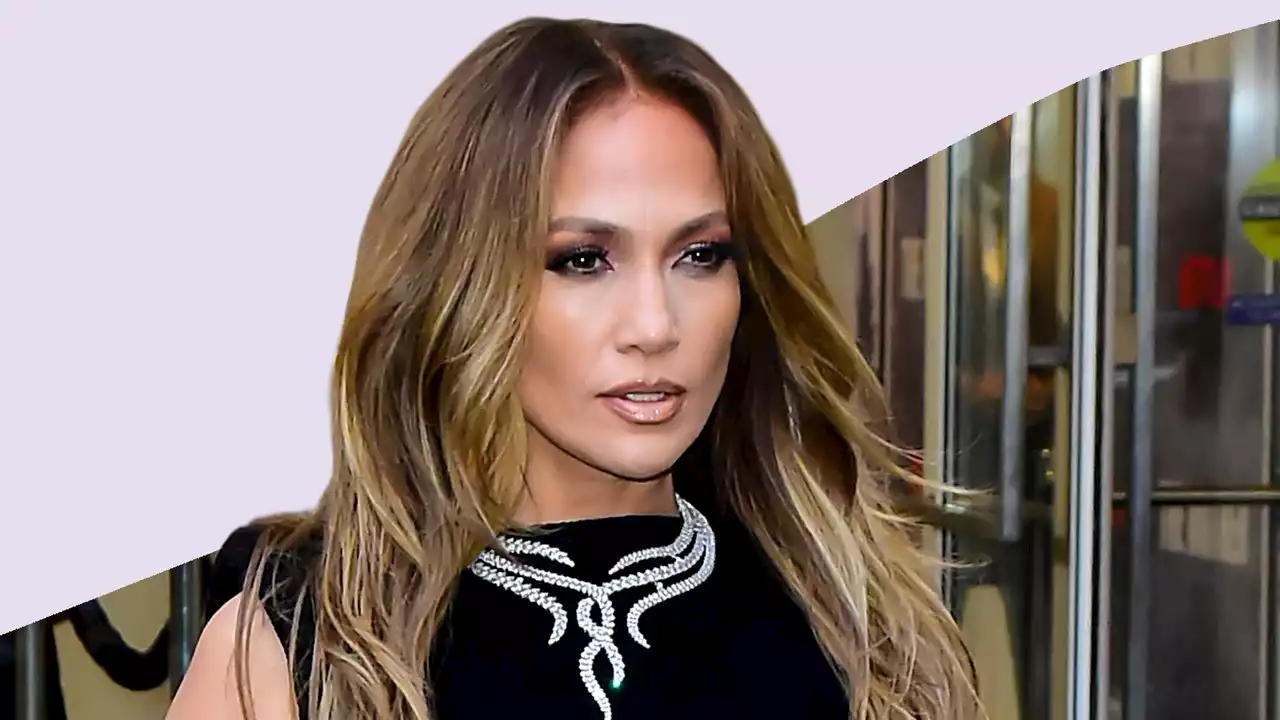 Jennifer Lopez Is the Blair Waldorf of the Hamptons in Florals and a Massive Belt