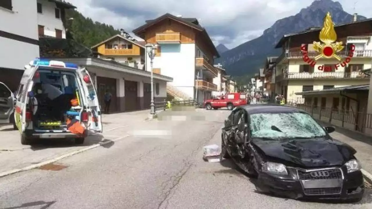 Investimento a Santo Stefano di Cadore: morti un bambino di due anni, il papà e la nonna - La Stampa