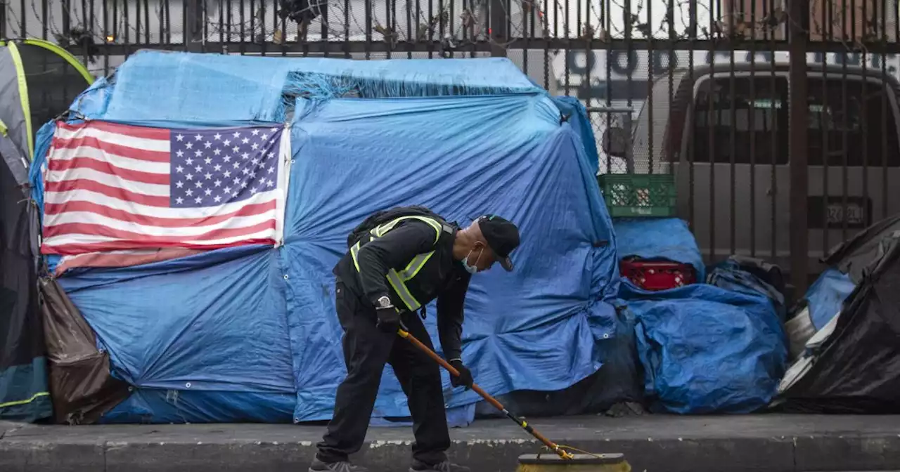 9th Circuit conservatives blast homelessness ruling, say issue is 'paralyzing' U.S. West