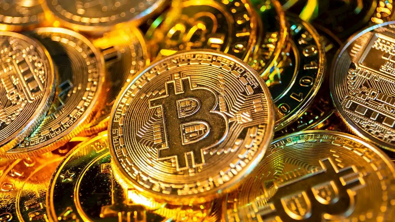 Cryptos : le bitcoin concentre les espoirs de renouveau