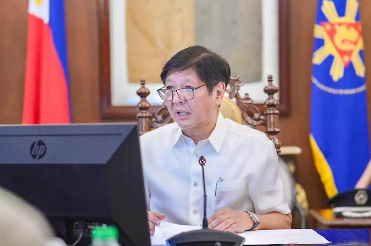 President inks EO 32 streamlining permits for telecom, internet infra