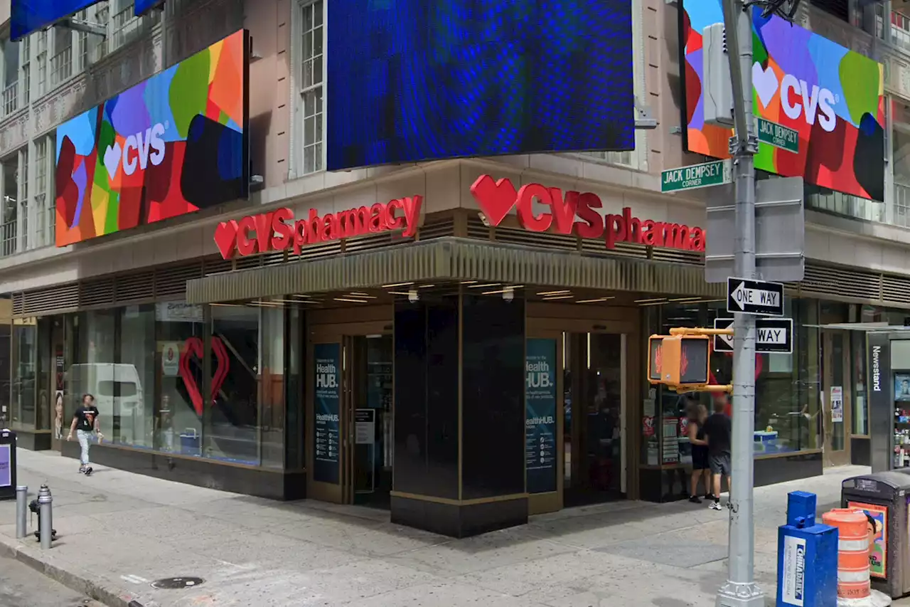 Man fatally stabbed by Midtown CVS employee during fight