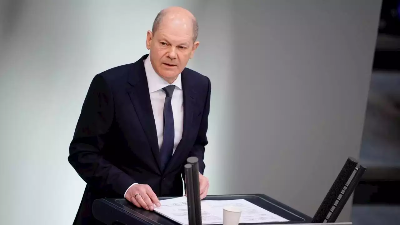 Allemagne: un projet de loi retoqué, la coalition d'Olaf Scholz affaiblie sur le volet énergétique