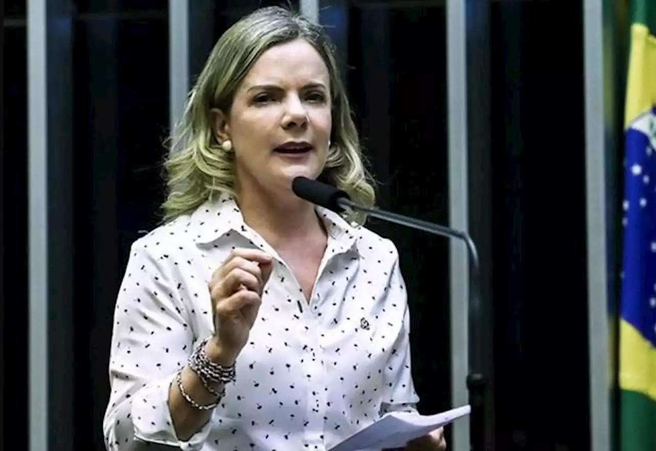 'Avaliamos que a política monetária está equivocada', diz Gleisi Hoffmann - SBT News