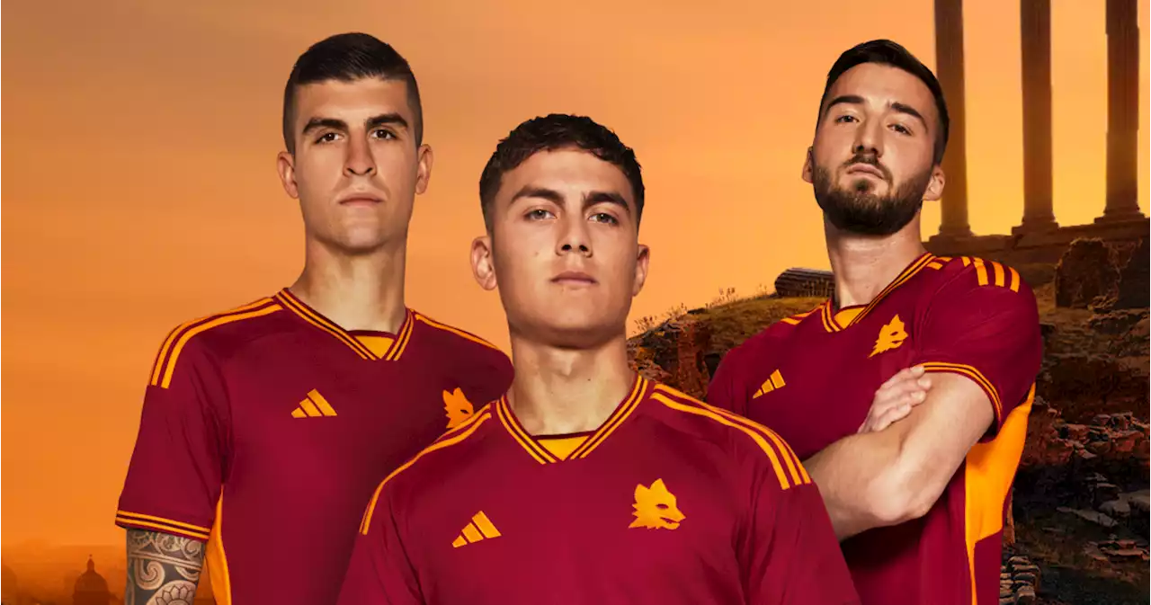 Roma, maglia stile anni Novanta con la Lupa