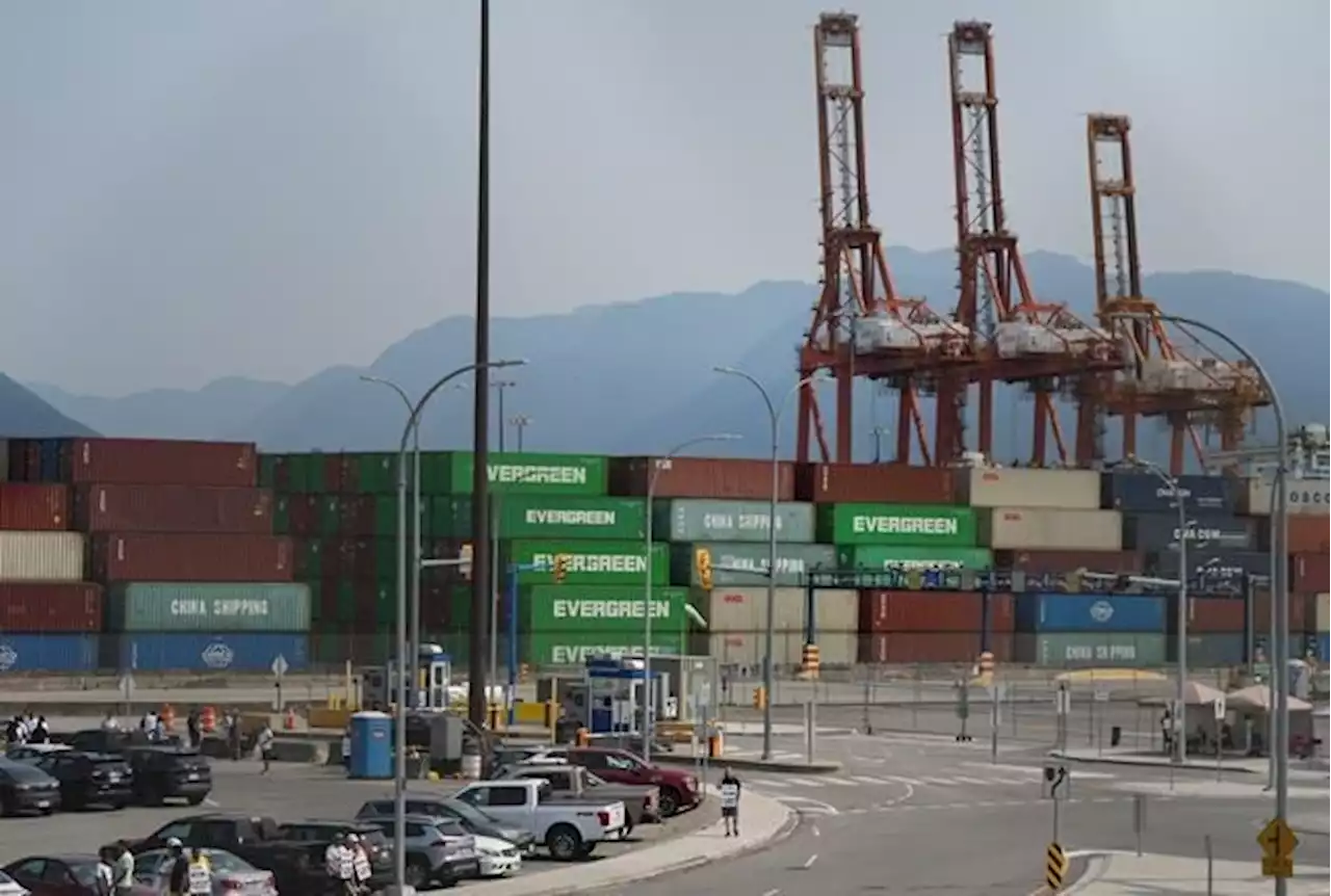 Day six of B.C. port strike as management calls for binding arbitration