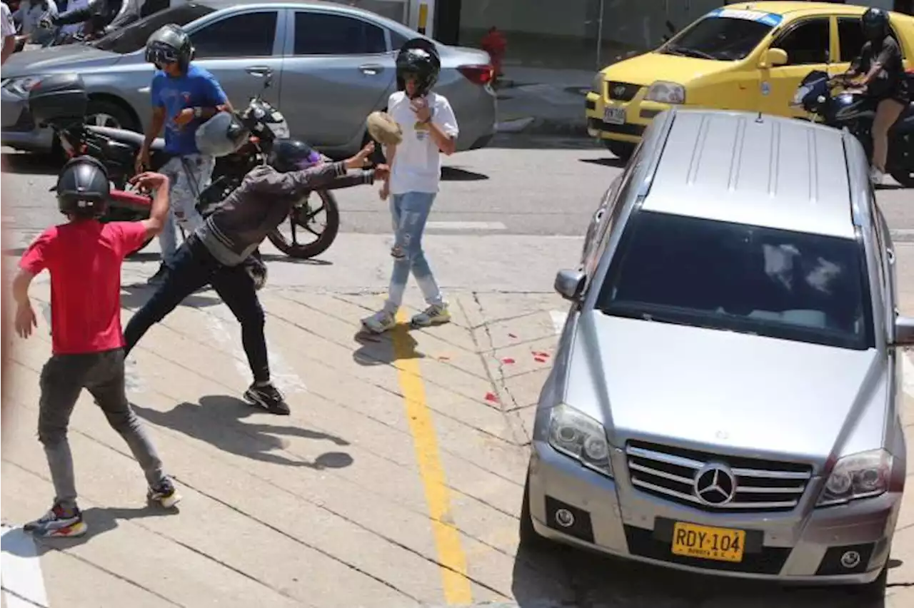 Autoridades capturaron a cinco hombres que habrían participado en actos vandálicos este miércoles