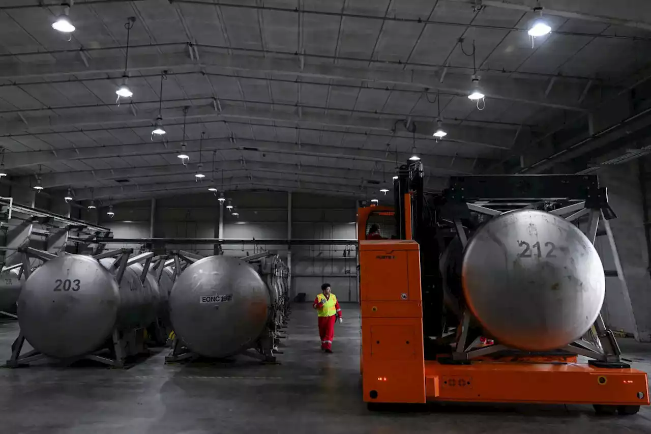 U.S. Is Destroying the Last of Its Once-Vast Chemical Weapons Arsenal