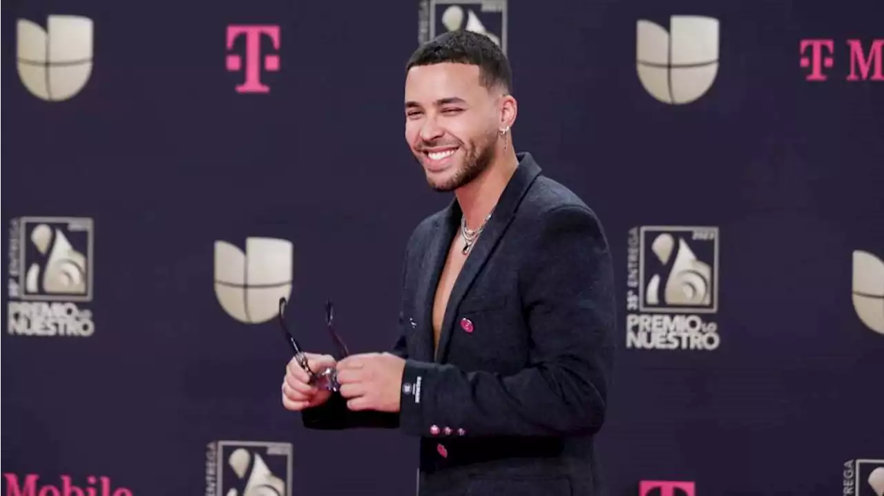 Prince Royce Leads Tropical Airplay Chart With ‘Me EnRD’