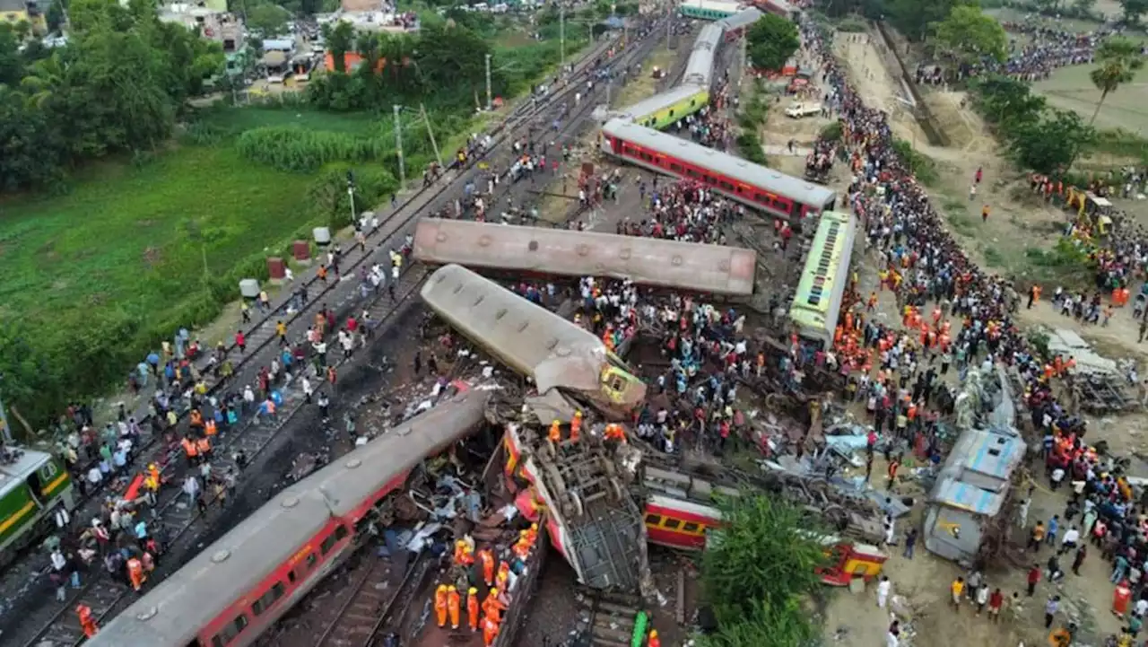 India's federal police arrest three railway employees over deadly train crash: Source
