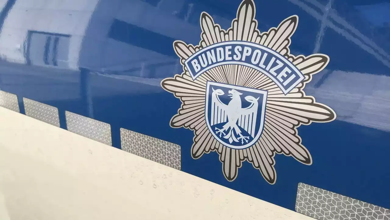 Streit zwischen Reisenden in Sachsen: Angriff auf Lokführer – 15-Jähriger festgenommen