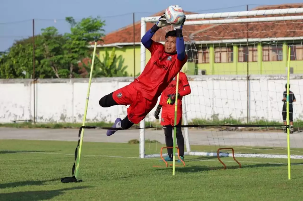 Spider-Wan Siap Amankan Gawang Madura United