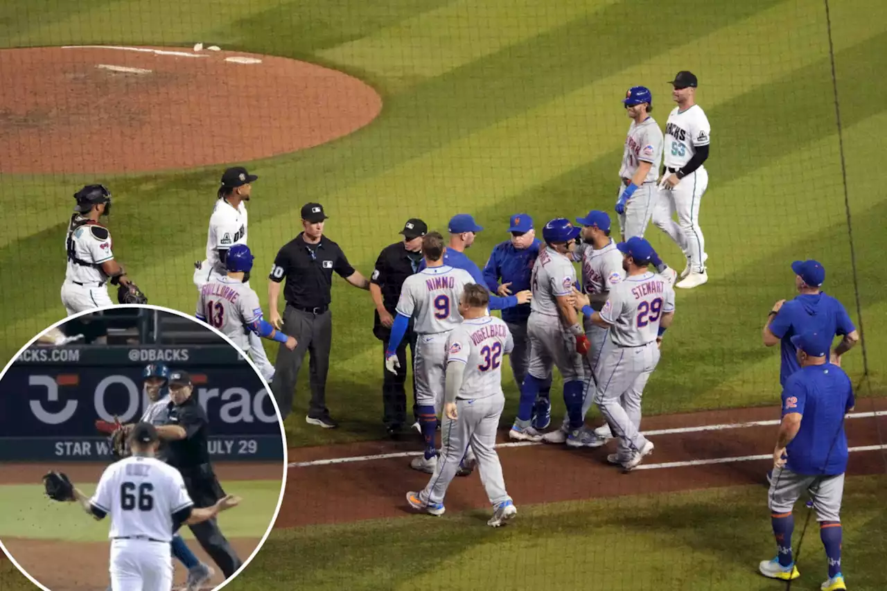 Francisco Alvarez plunking clears benches after Mets rookie asked to tone down celebrations