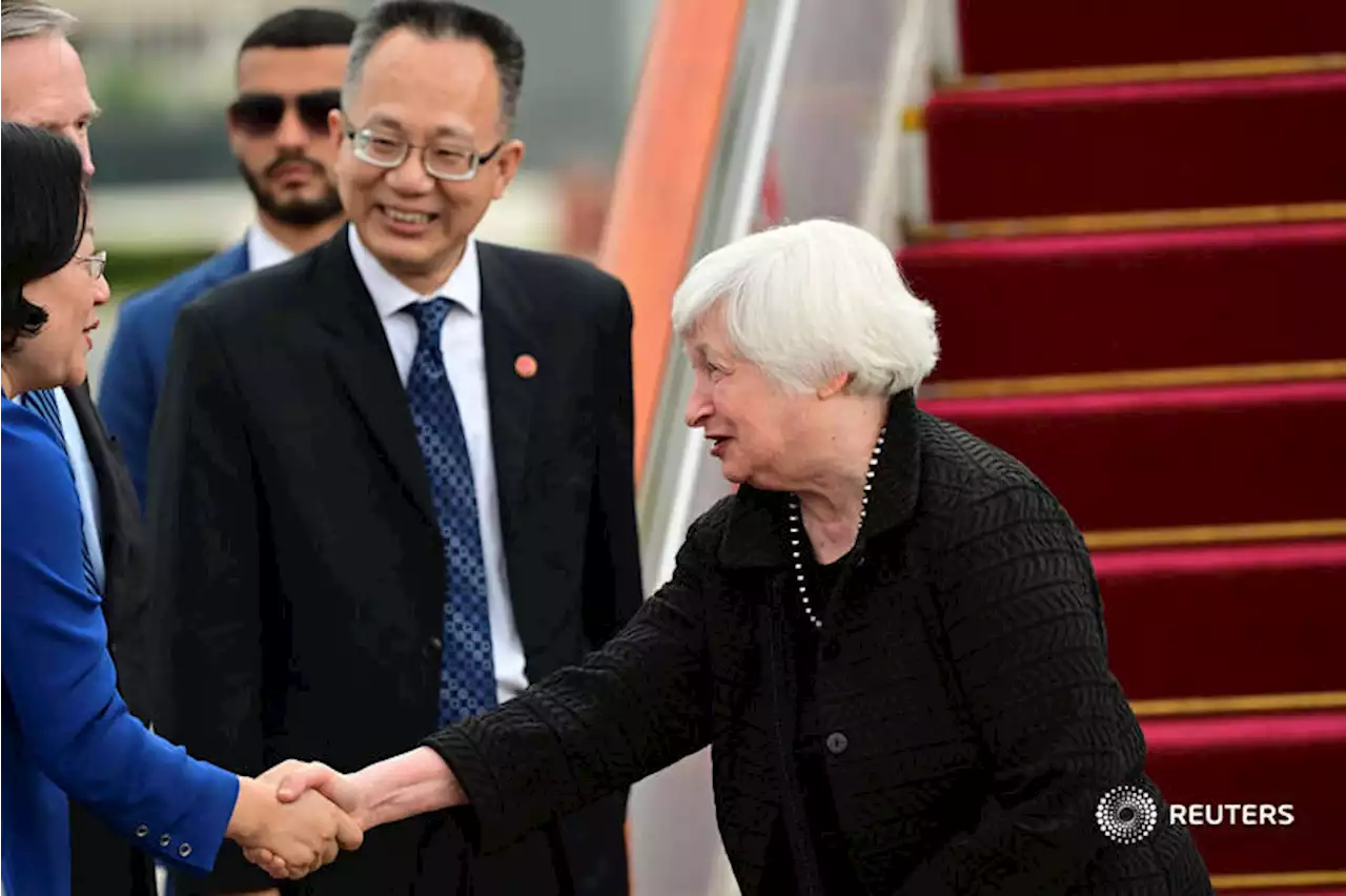 Yellen holds talks with China's central bank governor, former economy tsar