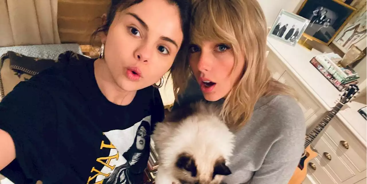 Taylor Swift Shares Intimate Photos Celebrating Fourth of July With Selena Gomez and Friends
