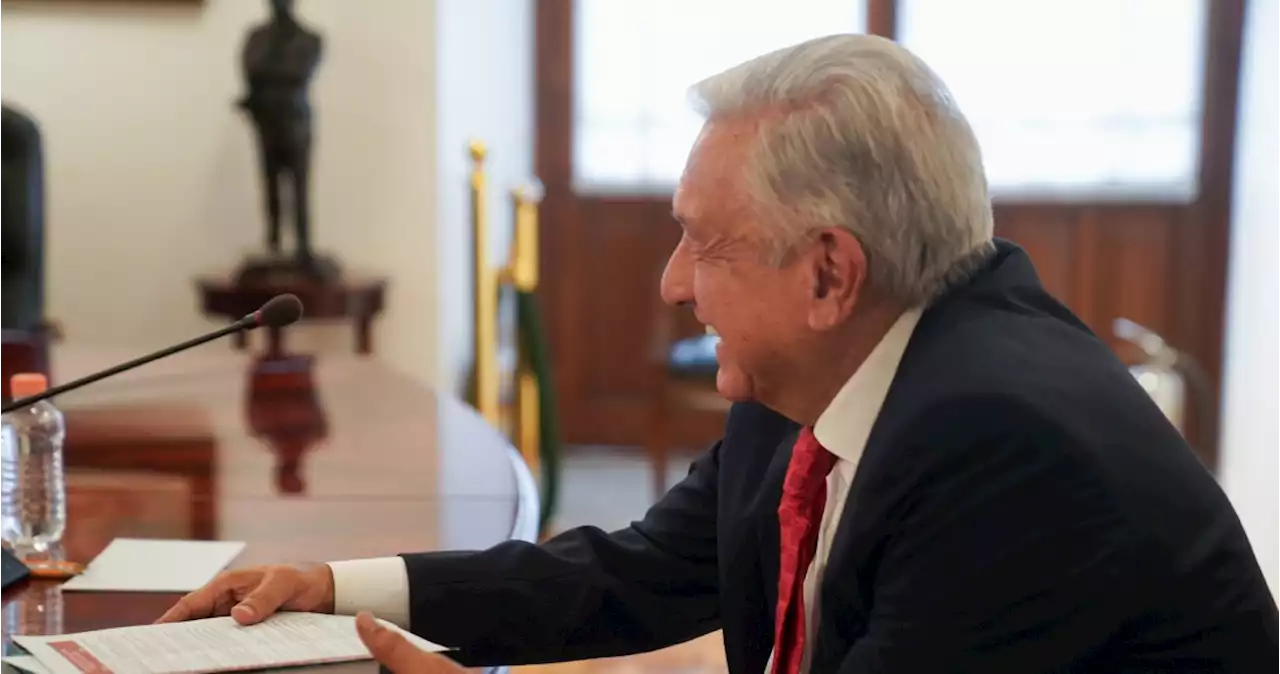 AMLO se reúne con gobernadores y gabinete en Palacio; hablan sobre salud, educación…