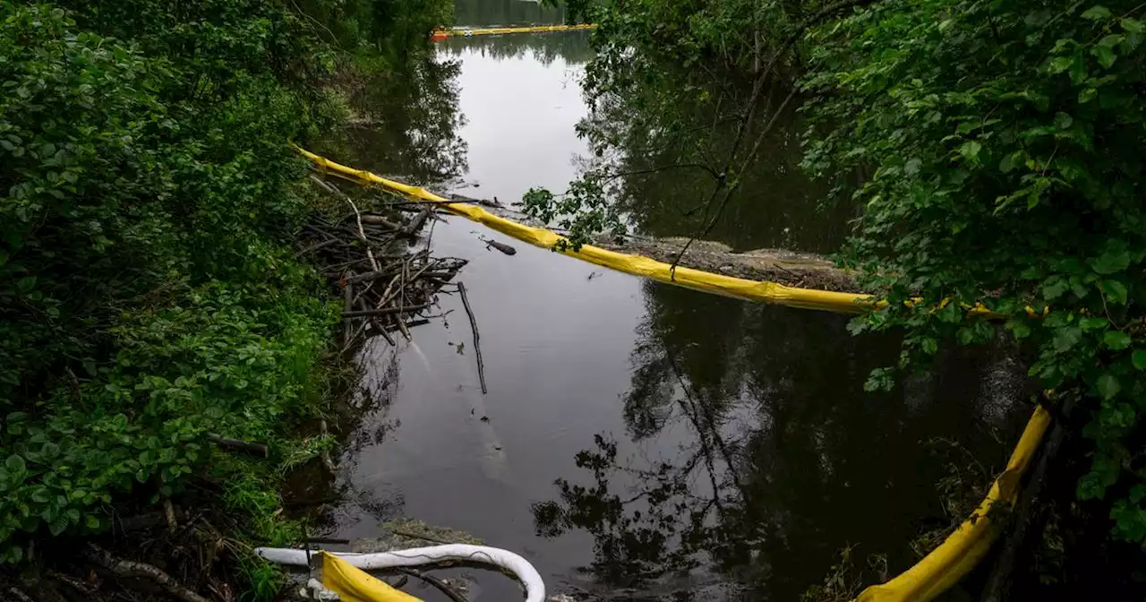 Fuel vault at Anchorage medical campus believed to be source of University Lake oil spill