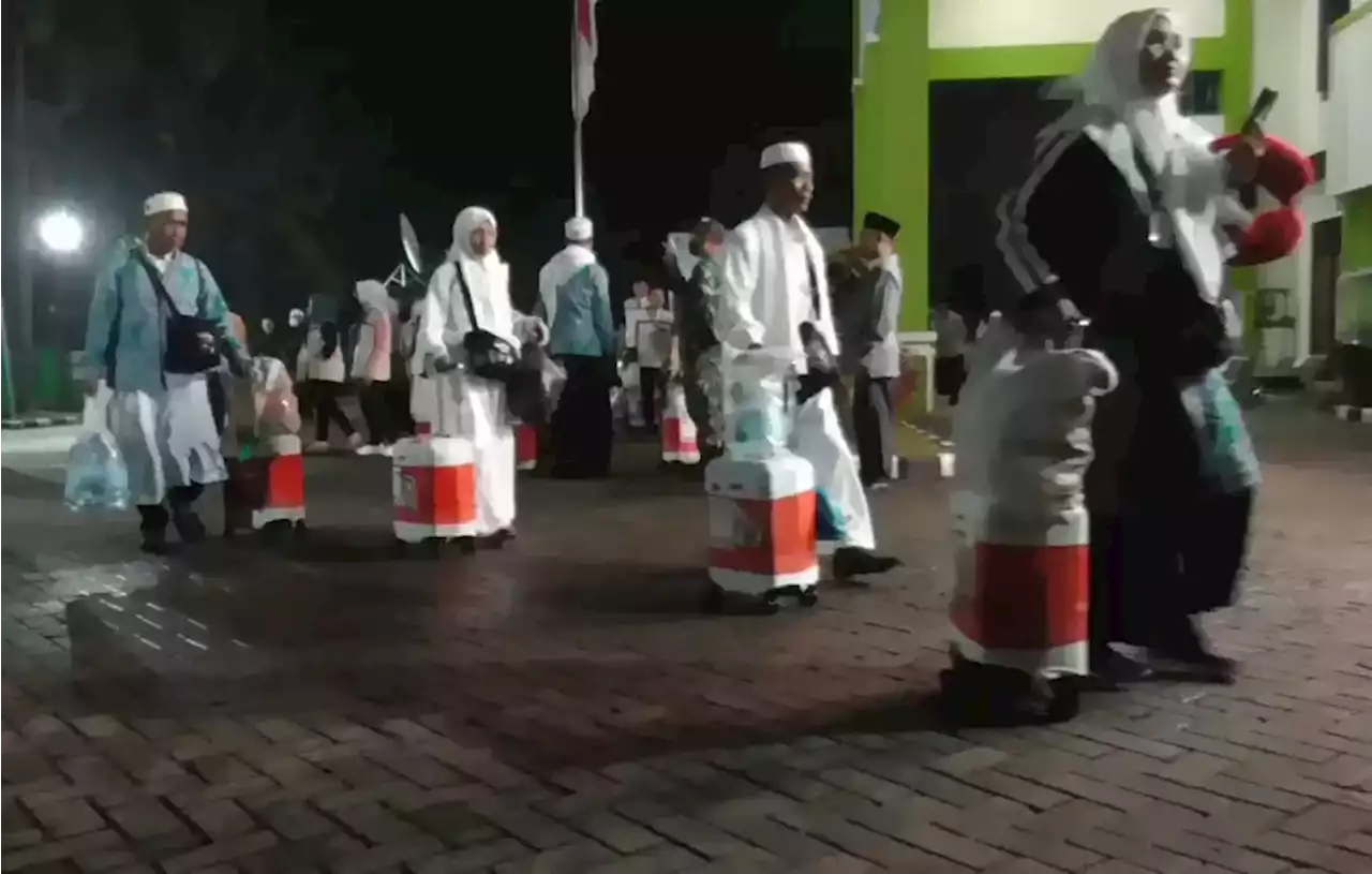 Kapasitas Kursi Pesawat Berkurang, Kepulangan 92 Jemaah Haji Kloter 11 Kabupaten Tangerang Tertunda