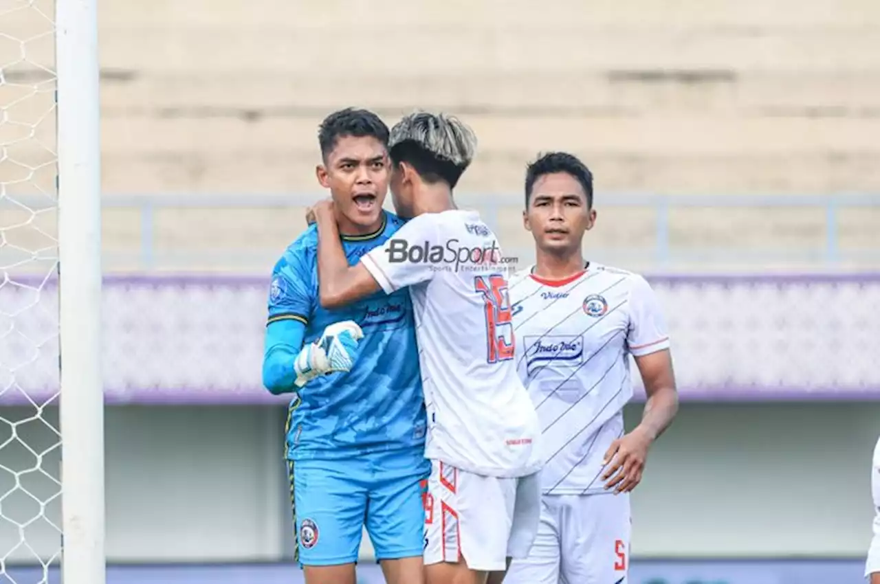 Arema FC Semringah Seusai Kembali Rasakan Dukungan Suporter Langsung di Stadion - Bolasport.com