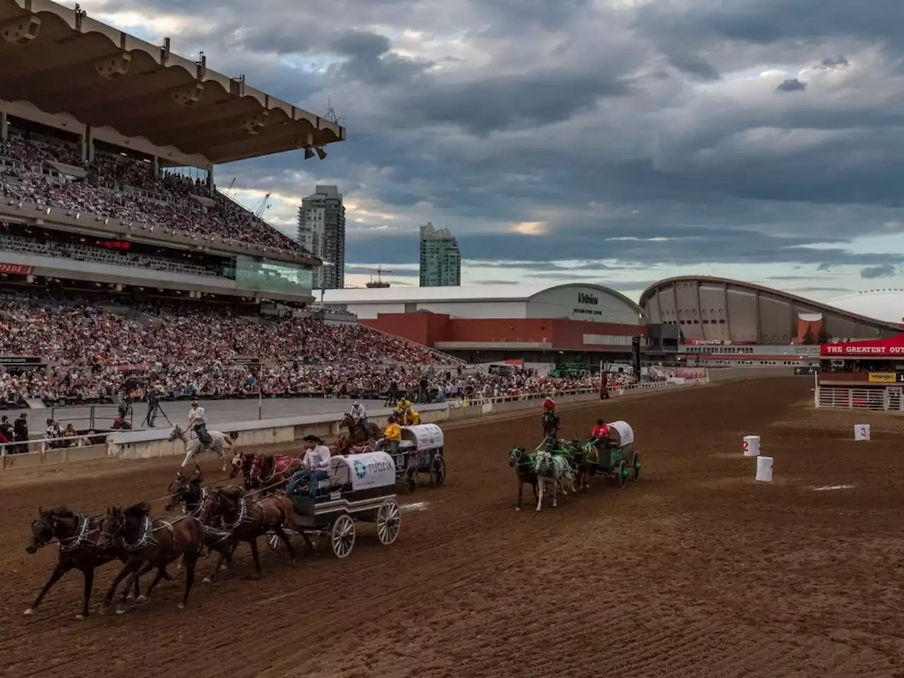 Looking back on 100 years of chuckwagon racing